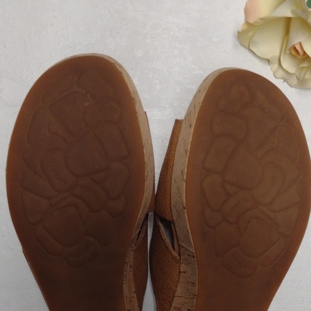 Kork-Ease Women's Brown Slide Sandals - Picture 8 of 9